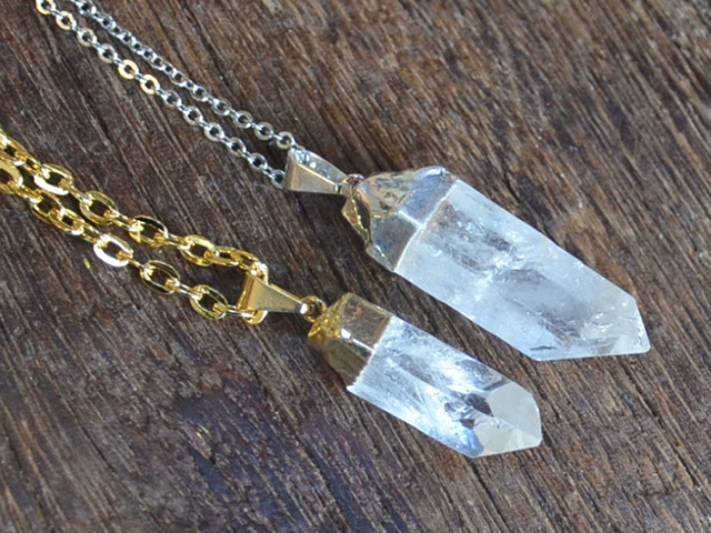 raw crystal necklaces