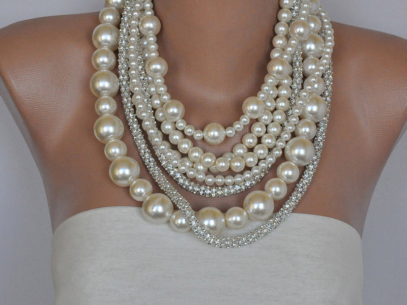 chunky necklaces for women