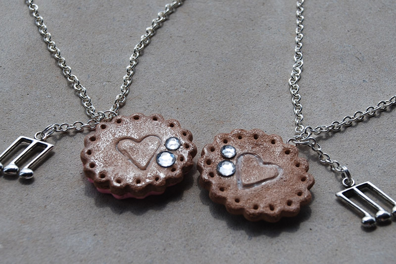 customized friendship necklaces