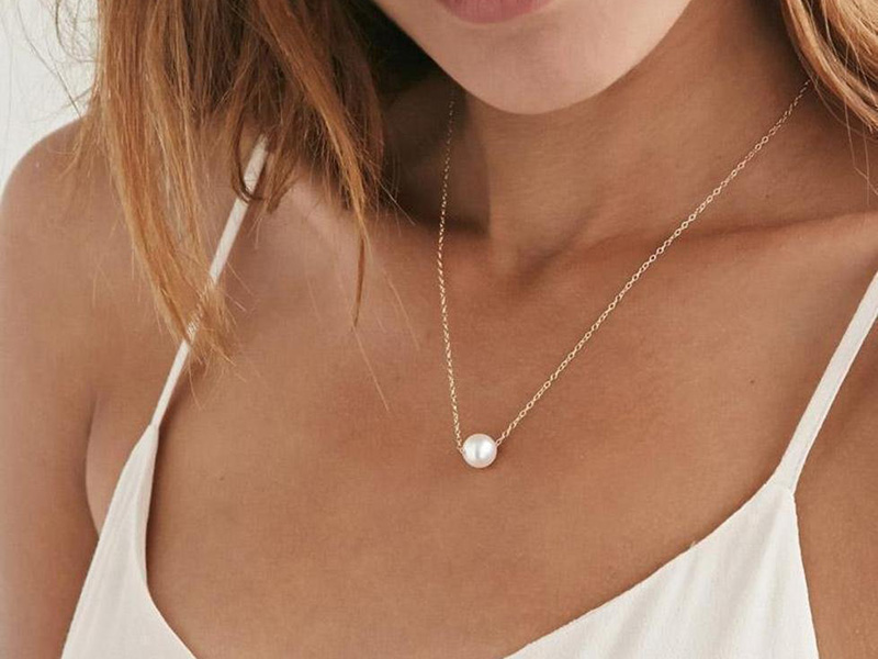 single pearl necklace